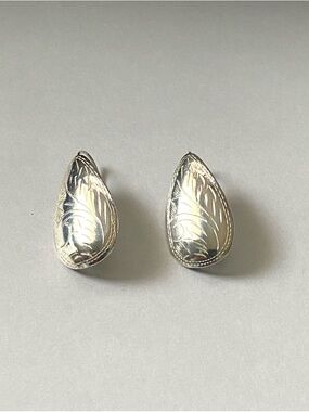 Sterling Silver 925 Filigree Engraved Teardrop Earrings